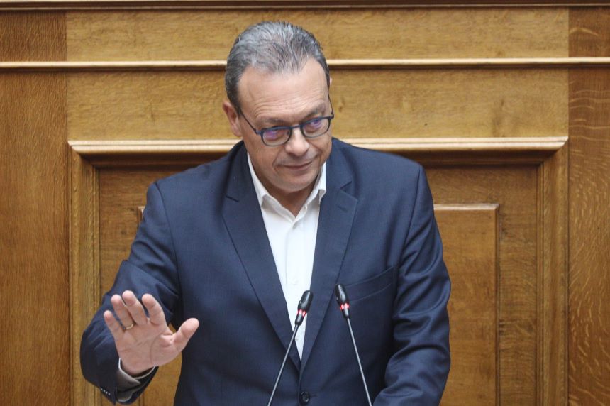 Ο Πρόεδρος της Κοινοβουλευτικής Ομάδας του ΣΥΡΙΖΑ-ΠΣ, Σωκράτης Φάμελλος, στην τηλεόραση της «Ναυτεμπορικής»