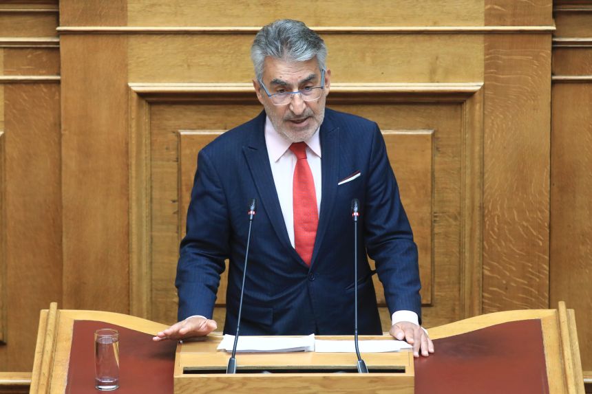 Θ. Ξανθόπουλος: Η κυβέρνηση Μητσοτάκη αφήνει στο απυρόβλητο τα υπερκέρδη των μεγάλων εταιρειών και κυνηγά τους βιοπαλαιστές​