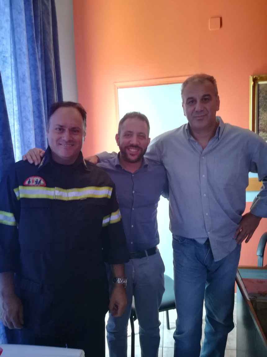 Συνάντηση του Αλέξανδρου Μεϊκόπουλου με το Διοικητή της Πυροσβεστικής Υπηρεσίας Βόλου