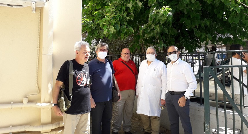 Επίσκεψη κλιμακίου του ΣΥΡΙΖΑ στο Κέντρο Υγείας Νέου Κόσμου