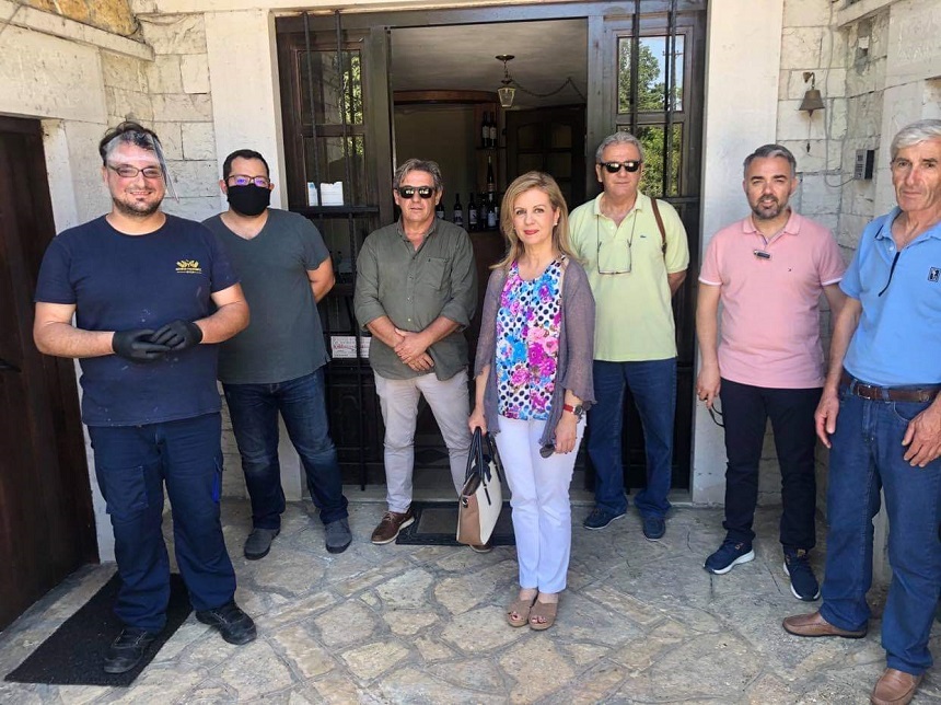 Περιοδεία του ΣΥΡΙΖΑ - Προοδευτική Συμμαχία Ιωαννίνων στη Ζίτσα και επίσκεψη στα οινοποιεία της περιοχής