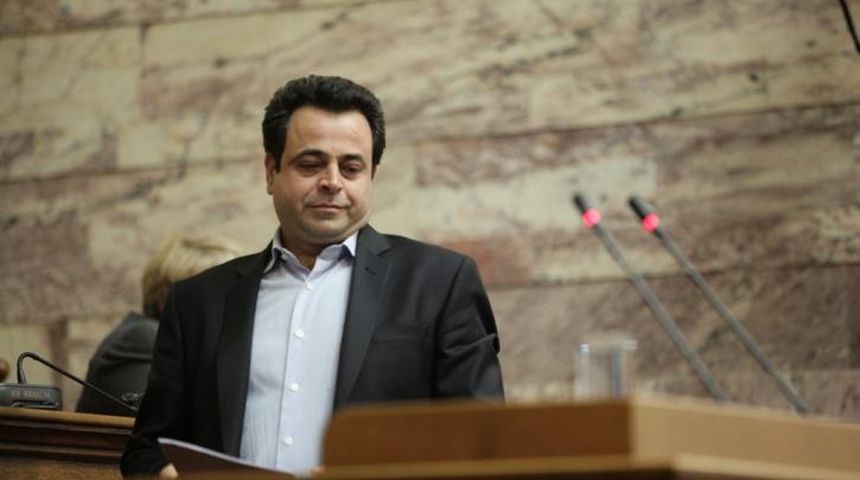 Ν. Σαντορινιός: Την μονάδα αφαλάτωσης που λειτούργησε και εγκαινίασε ο ΣΥΡΙΖΑ το 2018 στο Καστελόριζο, παρουσίασε ο κ. Πλακιωτάκης, ως έργο του Υπουργείο του! - βίντεο