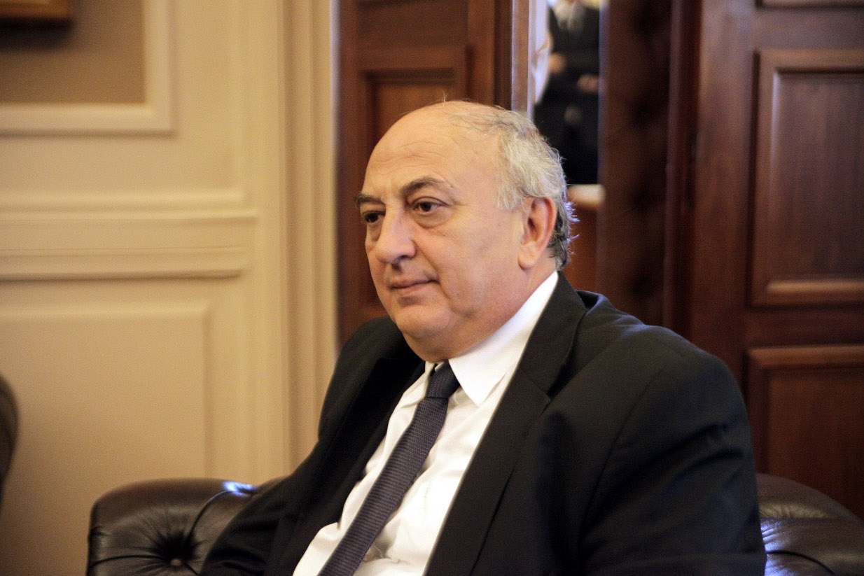 Γ. Αμανατίδης: «Η αντιφατικότητα και η αλαζονεία της κυβέρνησης στοιχίζουν στην χώρα»