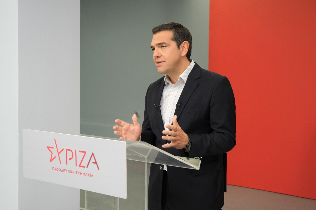 Αλ. Τσίπρας: Η ελληνική οικονομία έχει ήδη δεχτεί βαρύτατο πλήγμα καθώς η κυβέρνηση, χωρίς σχέδιο, κάνει «πολύ λίγα, πολύ αργά»