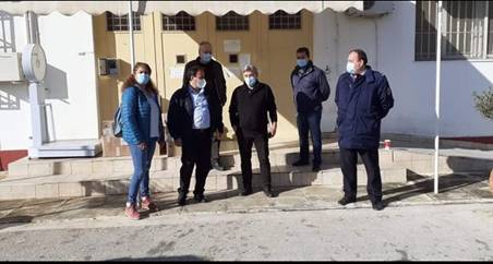 Επίσκεψη αντιπροσωπείας του ΣΥΡΙΖΑ- Προοδευτική Συμμαχία στις δικαστικές φυλακές Ιωαννίνων. Προσφορά ειδών ατομικής υγιεινής στους κρατούμενους.