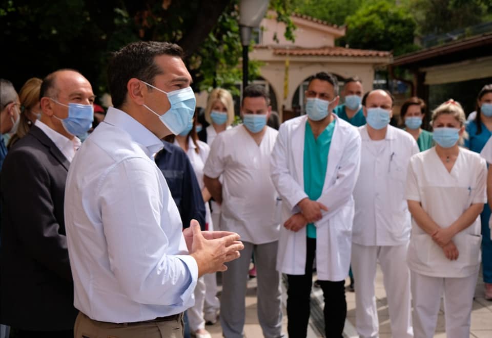 Επίσκεψη Αλ. Τσίπρα στο Λαϊκό Νοσοκομείο: Η συλλογική ανάσταση θα έρθει μέσα από αγώνες και διεκδικήσεις