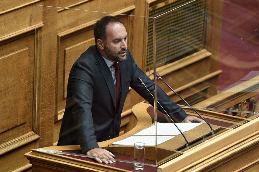 Ο Μ. Χατζηγιαννάκης ζητά από τον υπουργό Εργασίας ενημέρωση για το μέλλον του καταστήματος ΕΦΚΑ Μαντουδίου