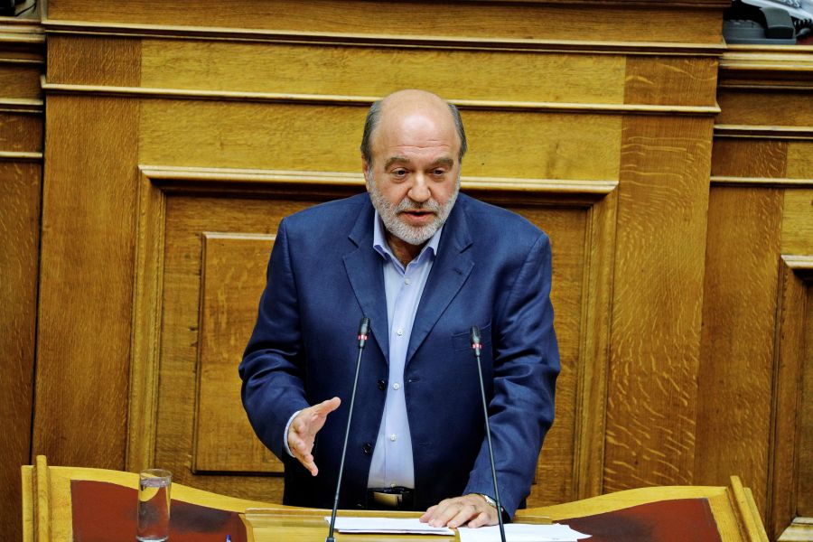 O Τρύφων Αλεξιάδης φέρνει στη Βουλή τις προτάσεις του Οικονομικού Επιμελητηρίου της Ελλάδας για παράταση του χρόνου υποβολής των φορολογικών δηλώσεων