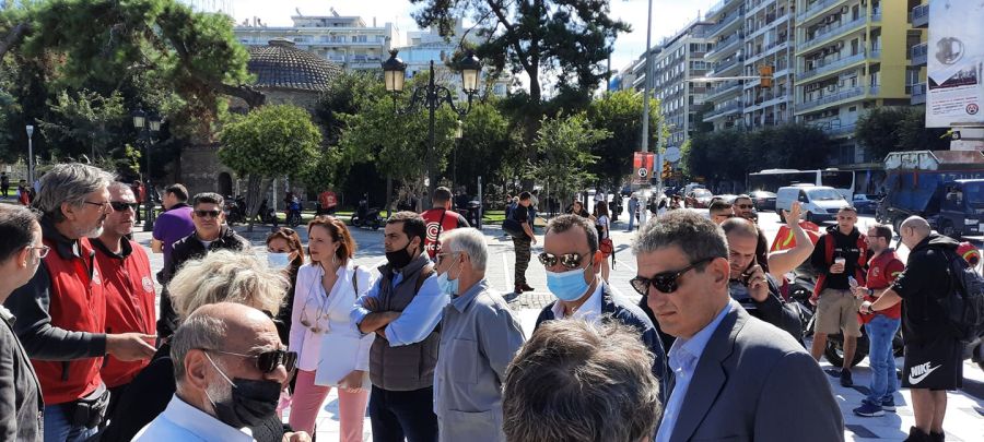 Συνάντηση αντιπροσωπείας του ΣΥΡΙΖΑ–ΠΣ Θεσσαλονίκης με απεργούς της e-food