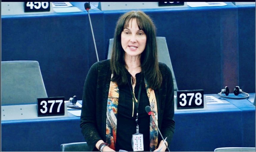Ε. Κουντουρά: Στέλνουμε ξεκάθαρο μήνυμα για την ανάγκη εξάλειψης της έμφυλης και ενδοοικογενειακής βίας στην ΕΕ και την προστασία των θυμάτων γυναικών