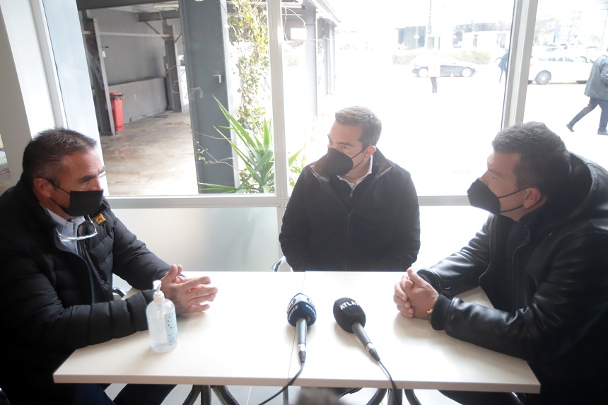 Επίσκεψη του Αλέξη Τσίπρα σε πρατήριο καυσίμων και συνάντηση με τον Πρόεδρο της ΠΟΠΕΚ και ΕΝΒΕΘ Θέμη Κιουρτζή και τον αντιπρόεδρο της ΕΝΒΕΘ Χρήστο Σταυράκη