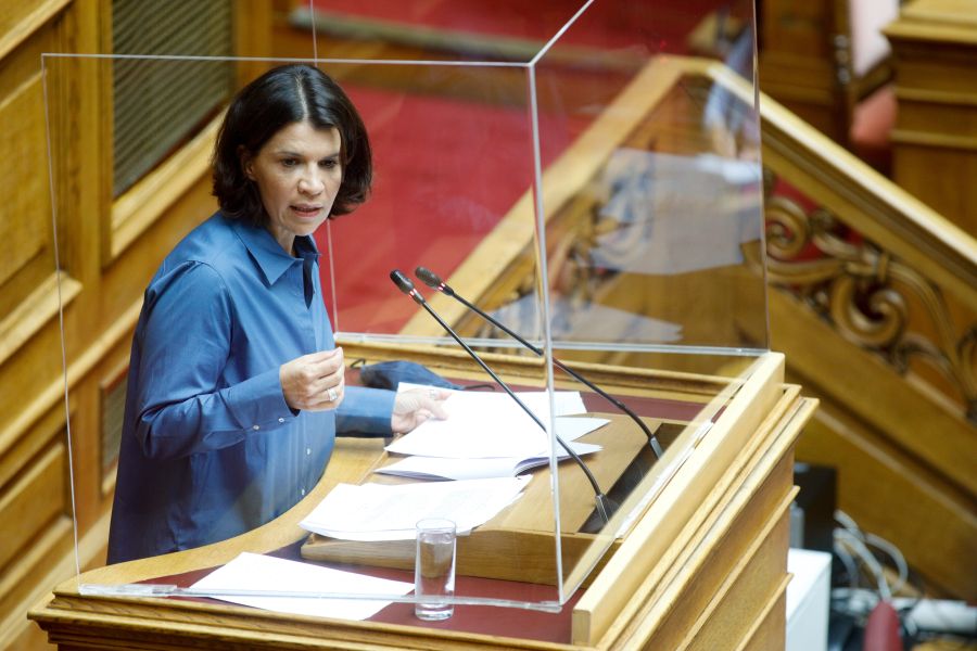 Τ. Ελευθεριάδου στην Ολομέλεια της Βουλής: Δεν νοείται πόρισμα για τη Θράκη χωρίς την Αν. Μακεδονία - βίντεο