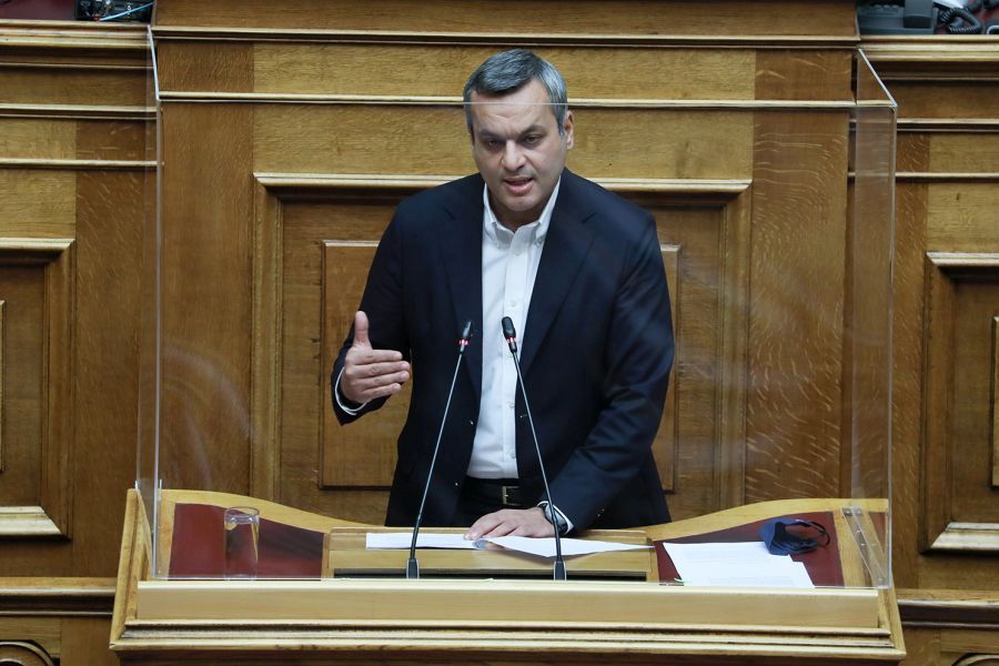 Χ. Μαμουλάκης: Επιτελικό μπάχαλο, διαφωνεί ο Πρόεδρος της Επιτροπής Ανταγωνισμού για την Αντιπρόεδρο που προτείνει ο Αδ. Γεωργιάδης!
