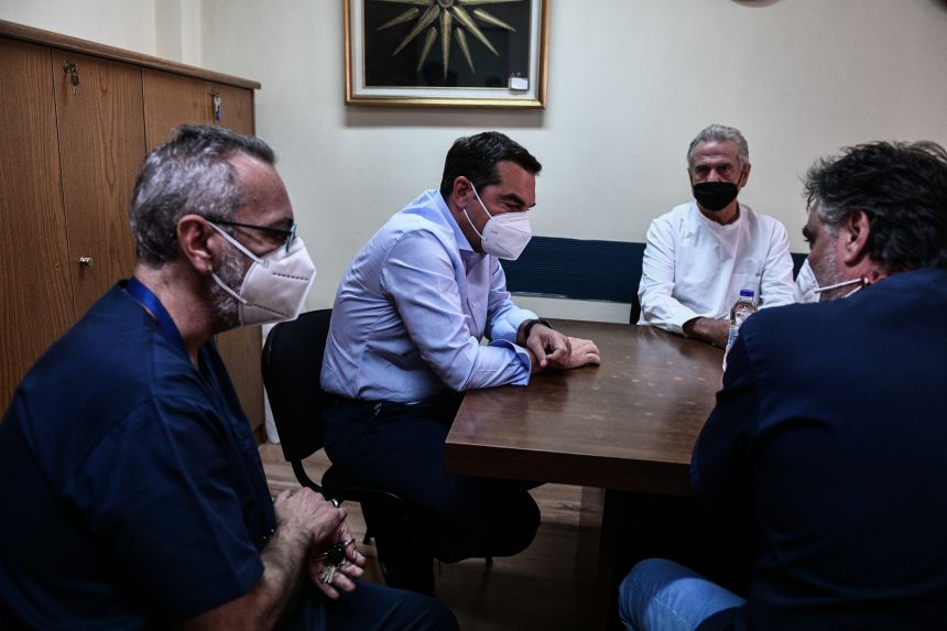 Επίσκεψη του Προέδρου του ΣΥΡΙΖΑ-Προοδευτική Συμμαχία στο Νοσοκομείο Παίδων «Η Αγία Σοφία»