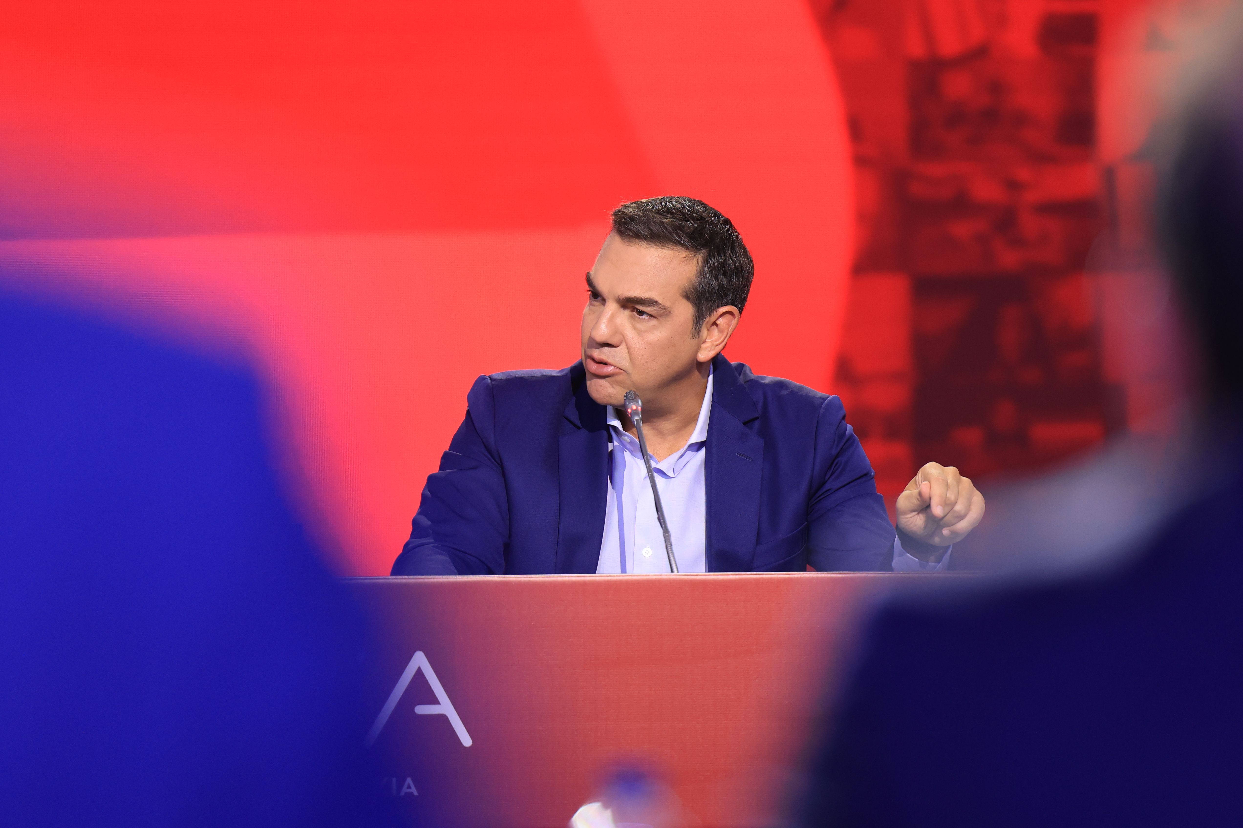 Αλέξης Τσίπρας στο iEnergeia.gr: Η ΔΕΗ θα επανακρατικοποιηθεί, αυτή τη φορά θα χάσουν τα συμφέροντα, οι πολίτες έχουν χάσει ήδη πολλά