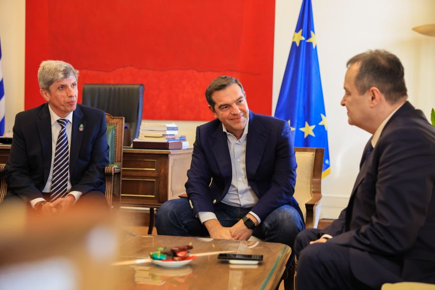 Συνάντηση του Αλέξη Τσίπρα με τον Υπουργό Εξωτερικών της Σερβίας και Πρόεδρο του Σοσιαλιστικού Κόμματος, Ίβιτσα Ντάτσιτς