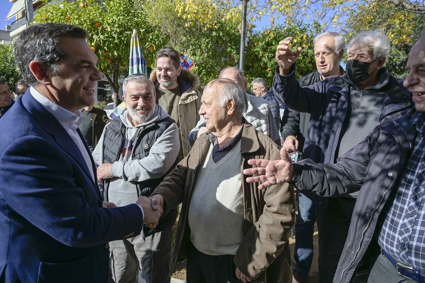 Συνάντηση του  Αλέξη Τσίπρα με συνταξιούχους στο Αιγάλεω