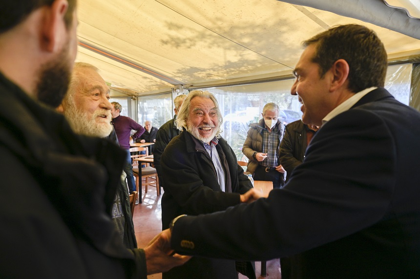 Συνάντηση του Αλέξη Τσίπρα με συνταξιούχους στο Αιγάλεω