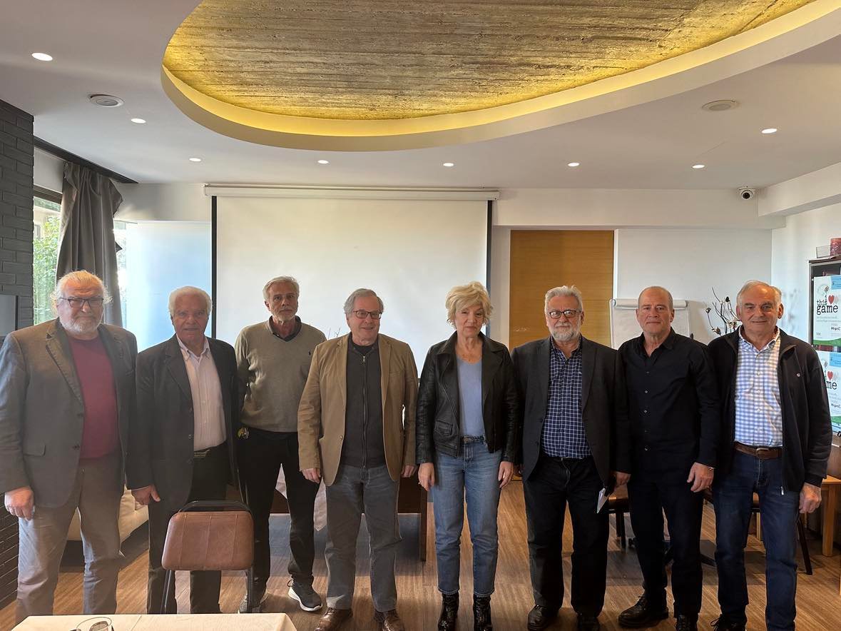 Συνάντηση των βουλευτών του ΣΥΡΙΖΑ Προοδευτική Συμμαχία Αχα​ΐας, με την Ναυταθλητική Ένωση Πατρών