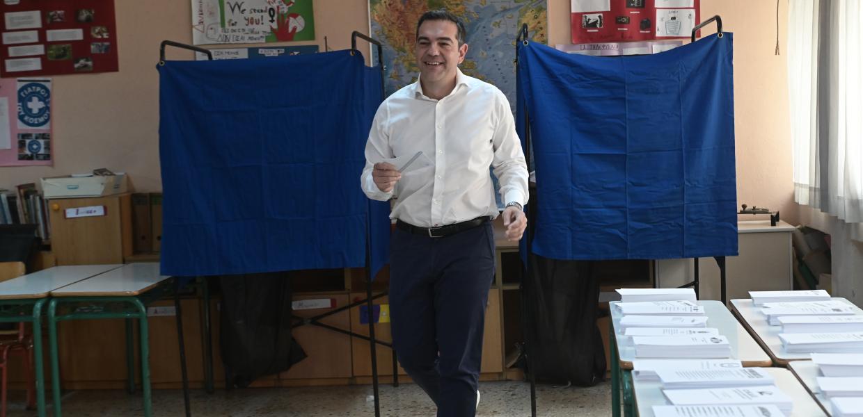 Ο πρόεδρος του ΣΥΡΙΖΑ ΠΣ, Αλέξης Τσίπρας, θα ασκήσει το εκλογικό του δικαίωμα στο 1ο Δημοτικό Σχολείο Περιστερίου