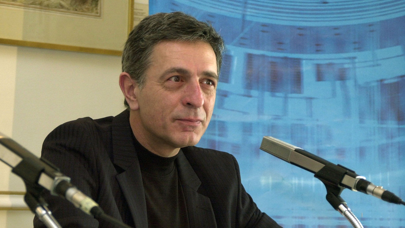 Ερώτηση του ευρωβουλευτή του ΣΥΡΙΖΑ Στ. Κούλογλου στη Κομισιόν, για το μίνι πραξικόπημα Ντομπρόβσκις 