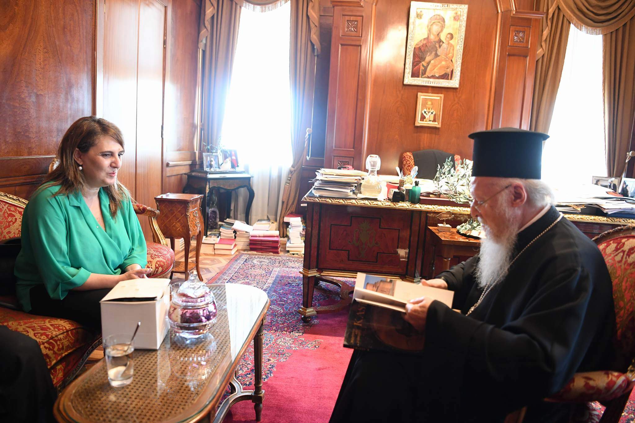 Συνάντηση με την Α.Θ.Π. τον Οικουμενικό Πατριάρχη κ.κ. Βαρθολομαίο είχε η βουλευτής Καστοριάς Ολ. Τελιγιορίδου