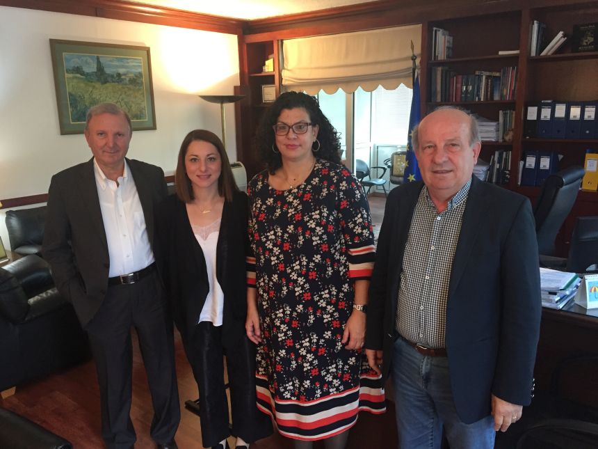 Συνάντηση εργασίας των βουλευτών Τρικάλων του ΣΥΡΙΖΑ με την διοικήτρια του ΟΑΕΔ