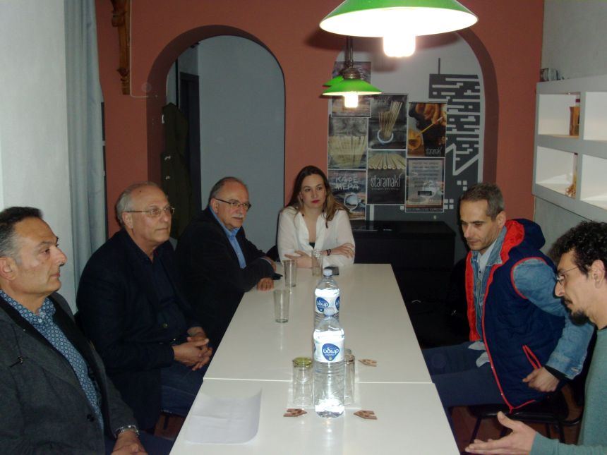 Συνάντηση του Δημήτρη Παπαδημούλη με τους  εθελοντές του συλλόγου «Omnes» στο πλαίσιο της περιοδείας του στο Κιλκίς 