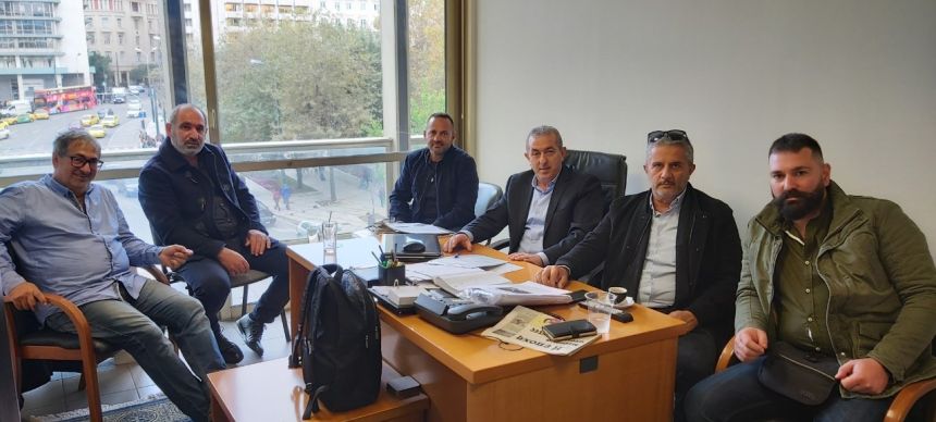 Συνάντηση του Σωκράτη Βαρδάκη με το Διοικητικό Συμβούλιο του Σωματείου οδηγών τουριστικών λεωφορείων Κρήτης «ΕΡΜΗΣ»
