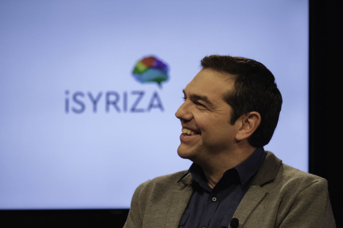 Ο Αλέξης Τσίπρας απαντά στα ερωτήματα των μελών του iSYRIZA