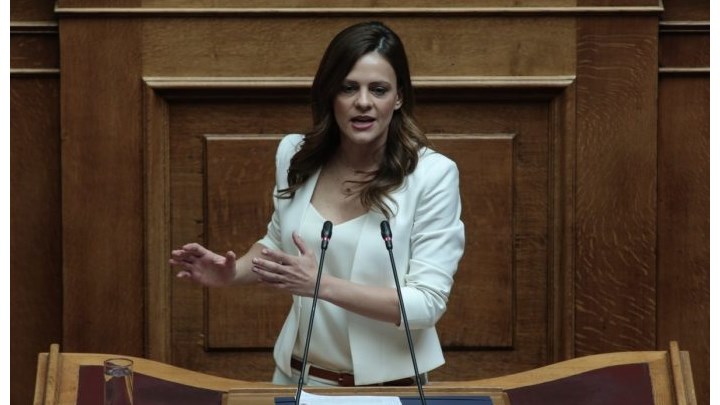 Ε. Αχτσιόγλου: “Απολύτως εφικτή δημοσιονομικά και με στόχο τη γρήγορη ανάκαμψη της οικονομίας η πρόταση του ΣΥΡΙΖΑ”