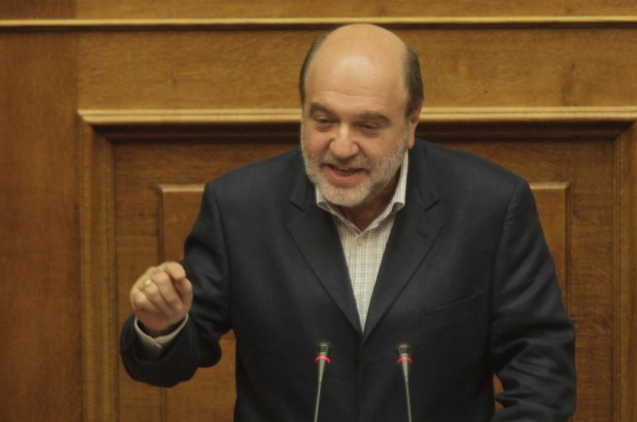 Τρ. Αλεξιάδης : Να διερευνηθούν και ποινικές, εκτός από τις πολιτικές ευθύνες για τη διαχείριση της πανδημίας